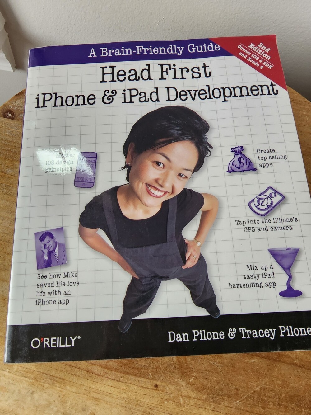 Head First iPhone and iPad Development : A Learner's Guide to Creating...